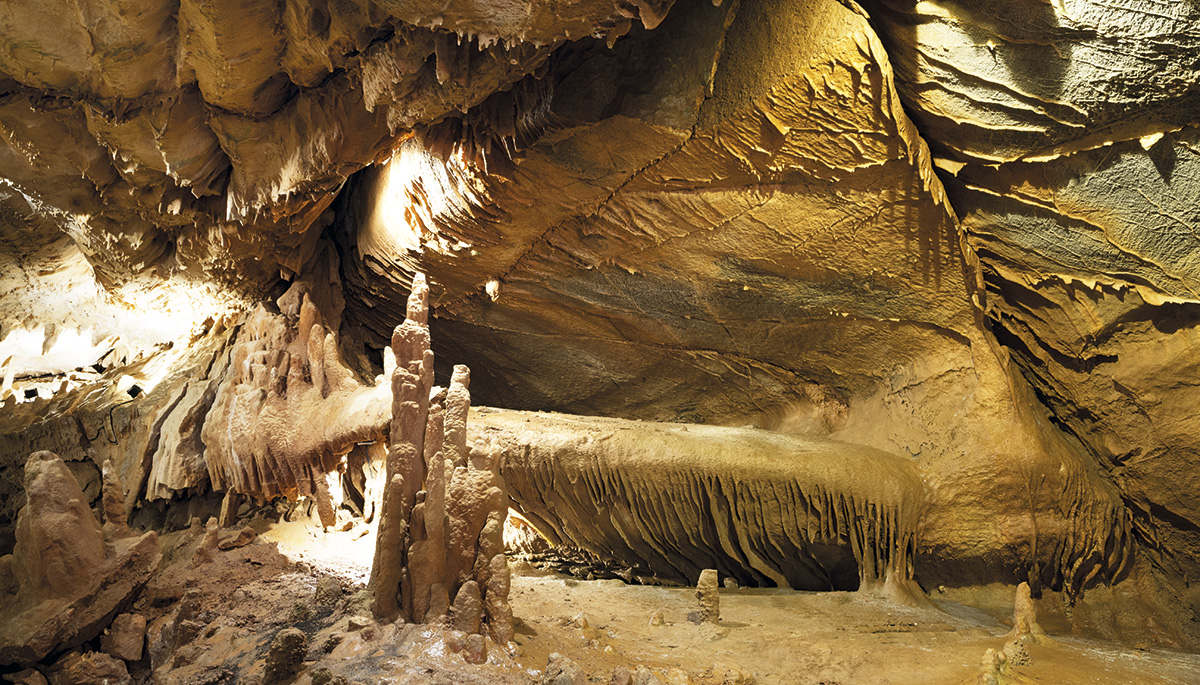 8 · The Caves of Ortigosa