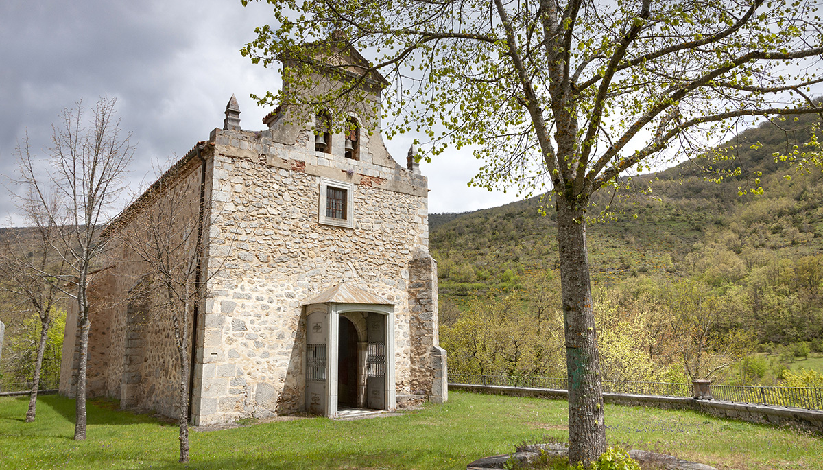9 · The chapel of Villar